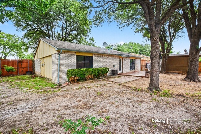 Photo - 5710 Briarcrest Dr