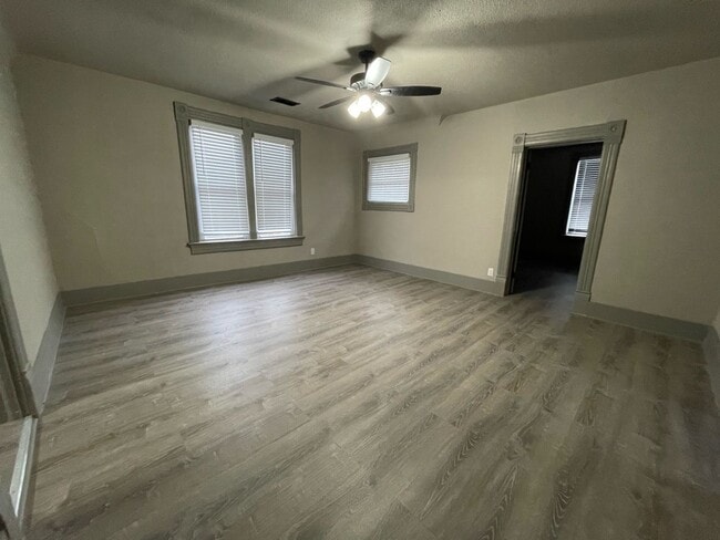 Building Photo - 2844-A N 2nd St Unit 2844A N 2nd St (upper)