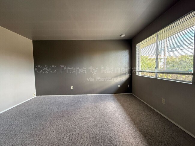 Photo - 803 Laurel St Unidad 7