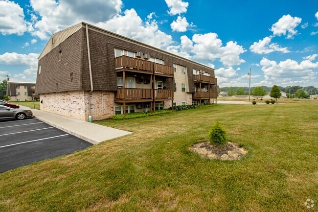 Building Photo - Studio Apartment