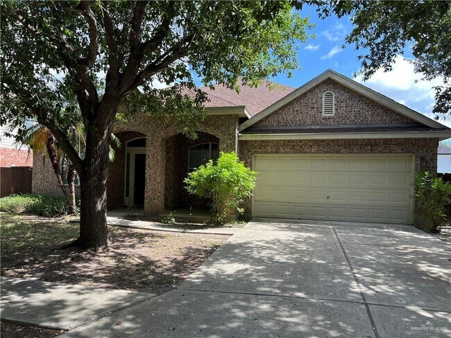 27 San Sebastian St
