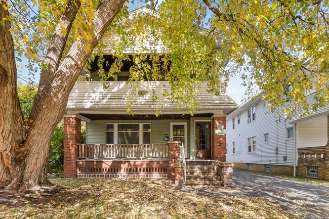 Photo - 2704 Natchez Ave Unit Down