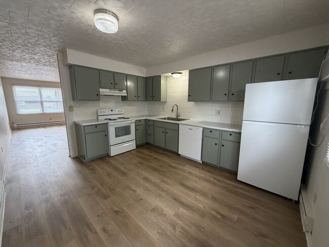 Photo - 207 Martin Ct Unit Apartment #A