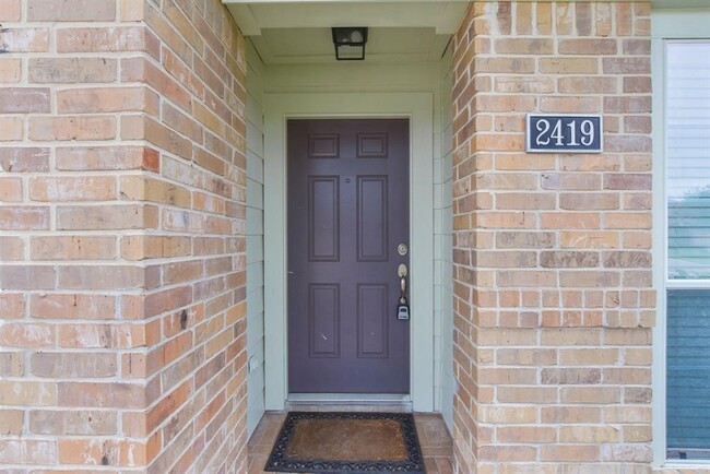 Photo - 2419 Morgan Ridge Ln