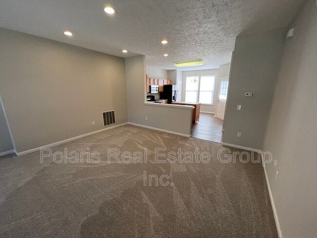 8428 Clayhurst Dr