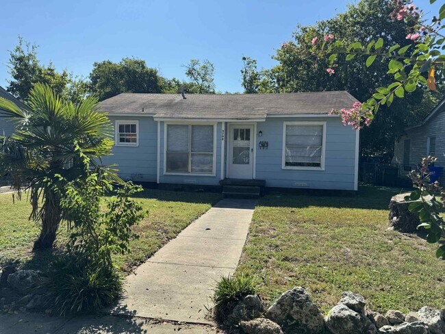 Photo - 3708 Sleeper Ave Casa