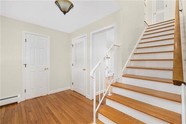 Photo - 18 Coggeshall Way