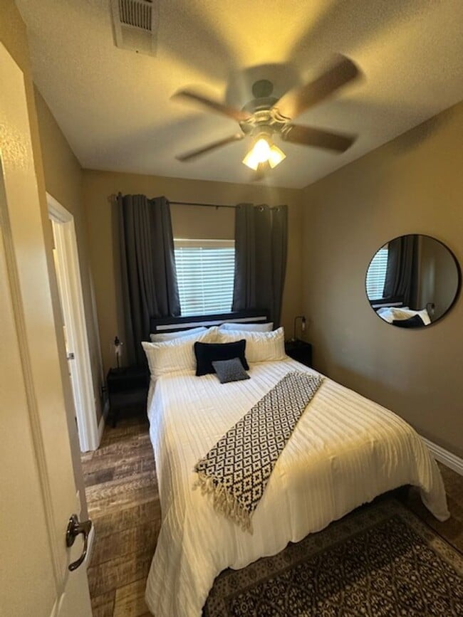 Photo - Single Family home in West Bakersfield