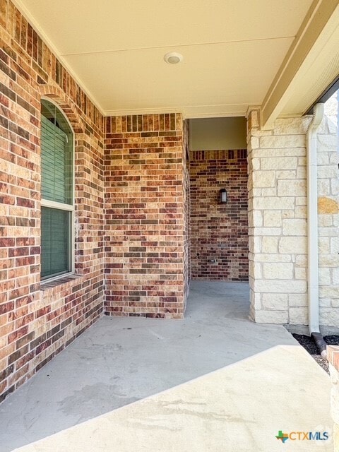 Building Photo - 5803 St Charles Dr Rental