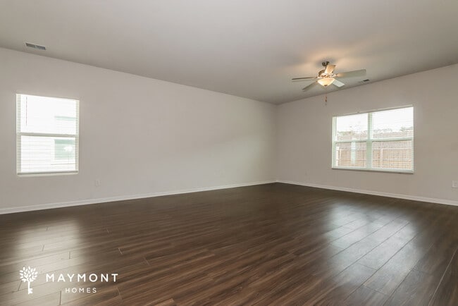 Photo - 368 Augustine Dr