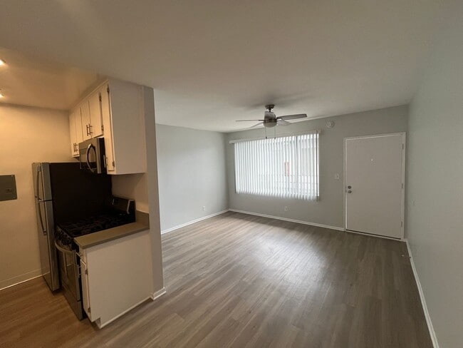 Photo - 11937 Avon Way