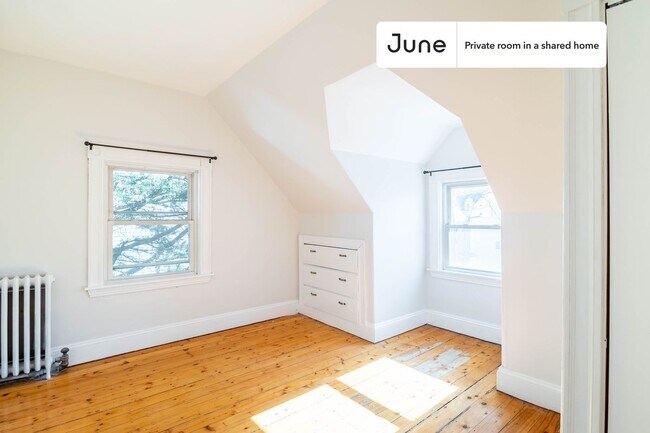 Photo - Room in Shared 7 bed/2 bath home Unit G