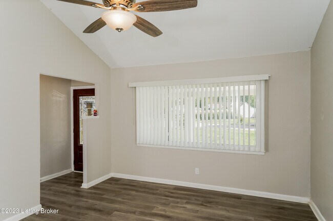 Photo - 14020 Darwin Blvd