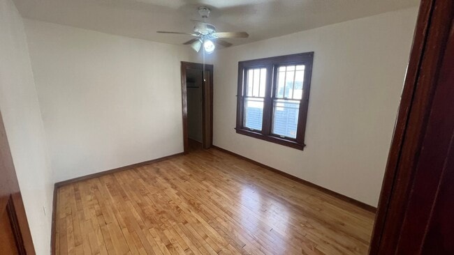 3950-52 North 11th Street-Lower