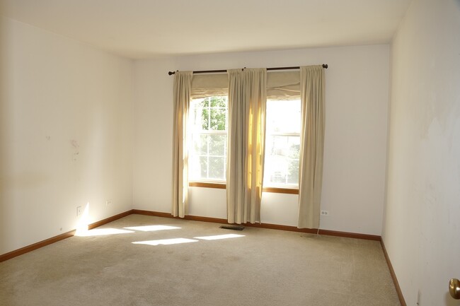 Photo - 1976 Waverly Way Townhome