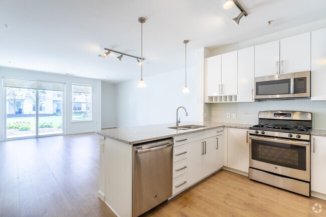 Photo - 75 Tresser Blvd Apartments