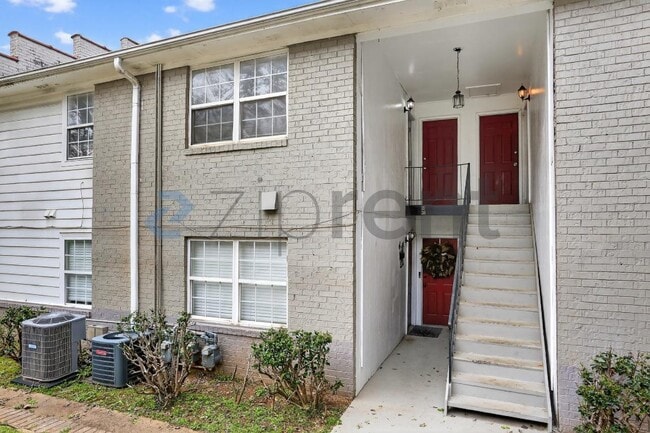 Photo - 1212 Utoy Springs Rd SW