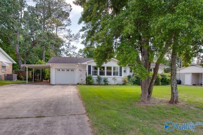 Photo - 213 Drake Ave SW