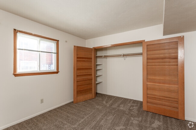 1BR - Bedroom