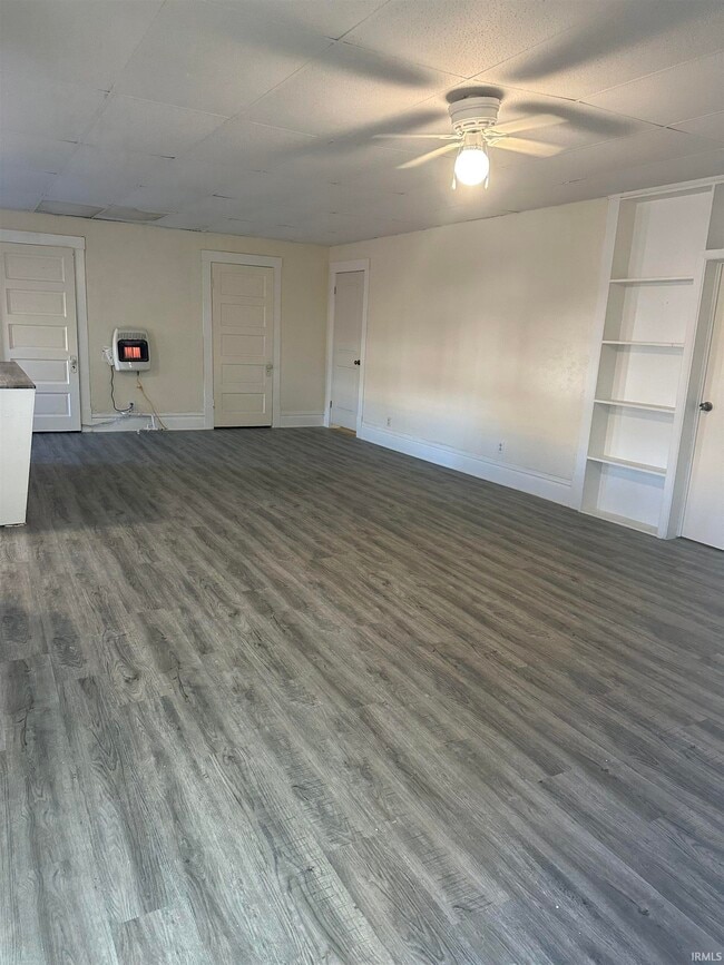 Photo - 104 W Michigan St Unidad 1