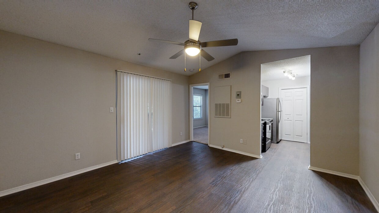 Photo - Clairmont Reserve Apartment Homes