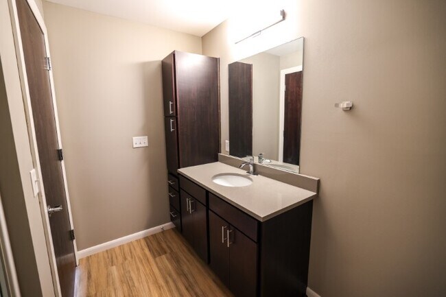 Photo - 8041 W Bluemound Rd Unit 310