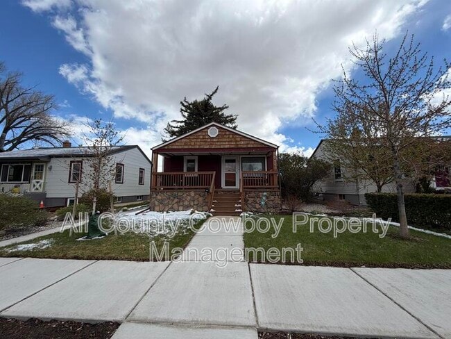 Building Photo - 1011 S 6th St