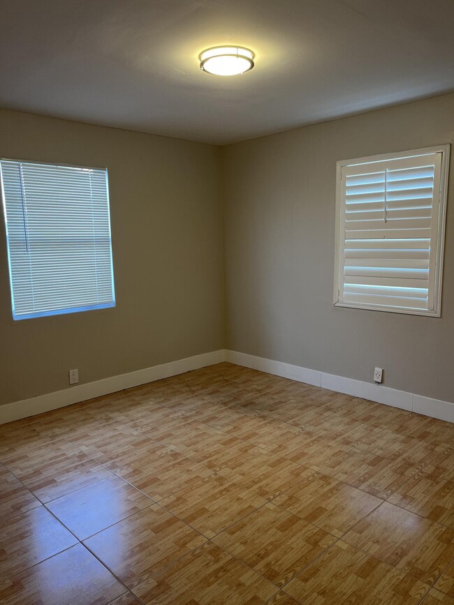 Photo - 511 W Palm St