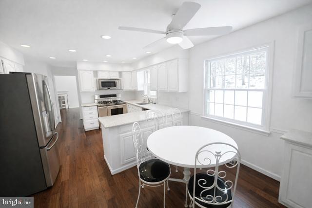 Photo - 402 Norwood Rd