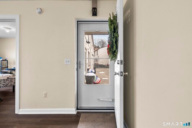 Photo - 84 Taylor Ave Unit APT 1