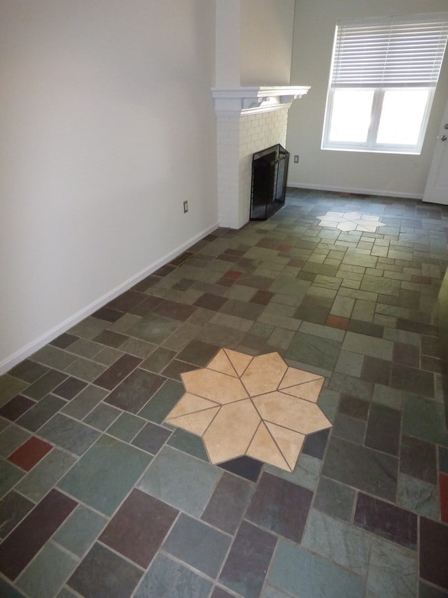 Photo - 1915 New Hampshire Ave NW Unit B