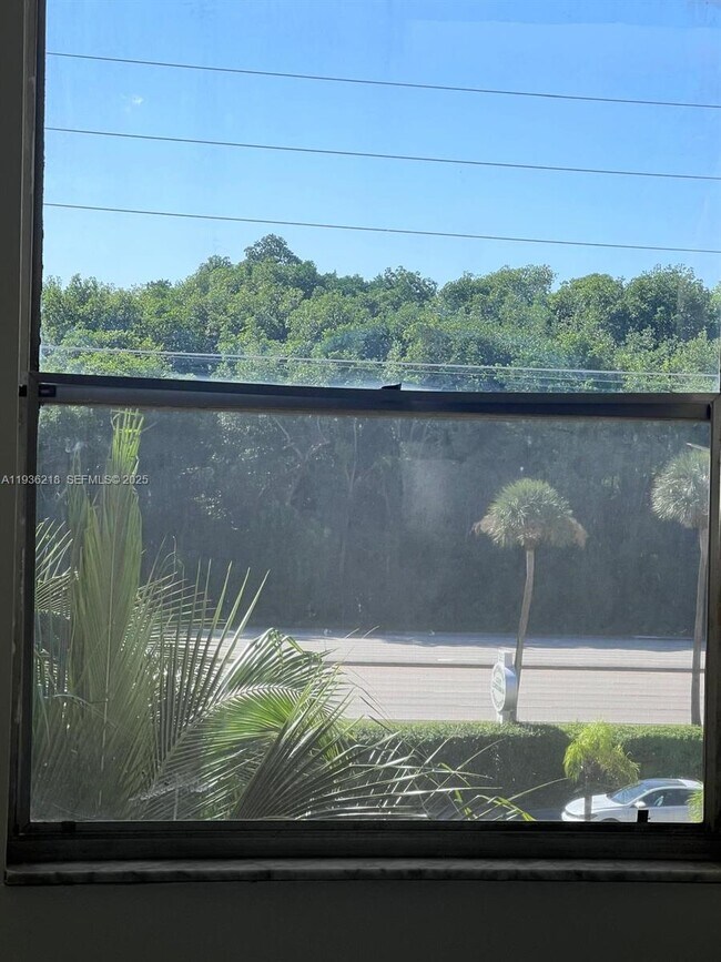 Photo - 2935 NE 163rd St Unit 4B