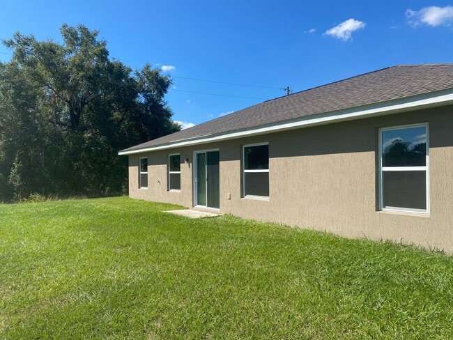 Photo - Maintenance-Free 4 Bedroom Rental!