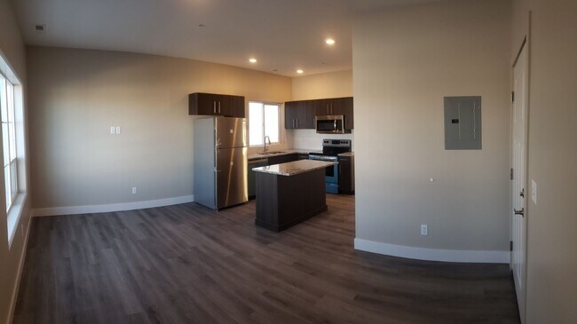 Photo - 2 Bedroom CONDO @ Cantamere Village! Unit 22201