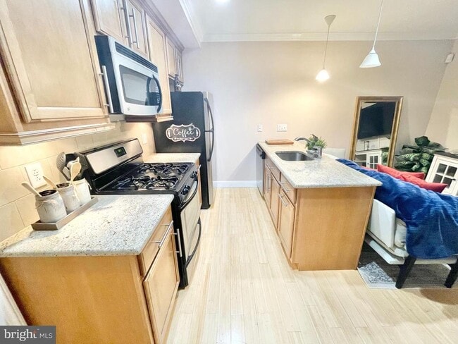 Photo - 1716 Pine St Unit 1R