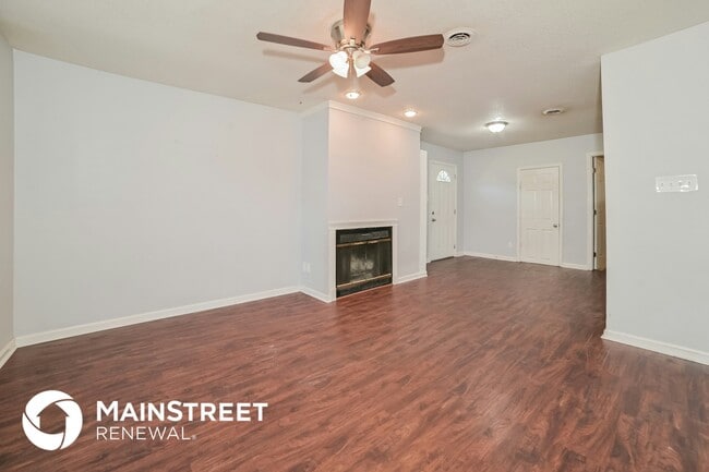 Photo - 2305 Ridgecrest Dr