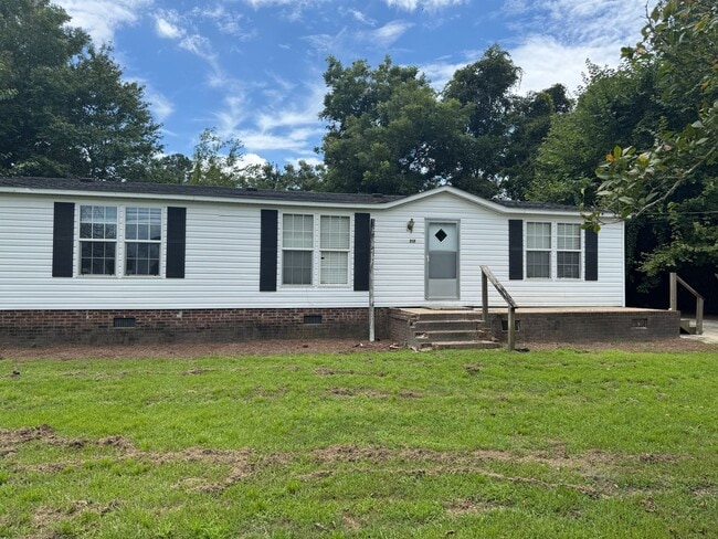 Building Photo - 717 Jonestown Rd Rental