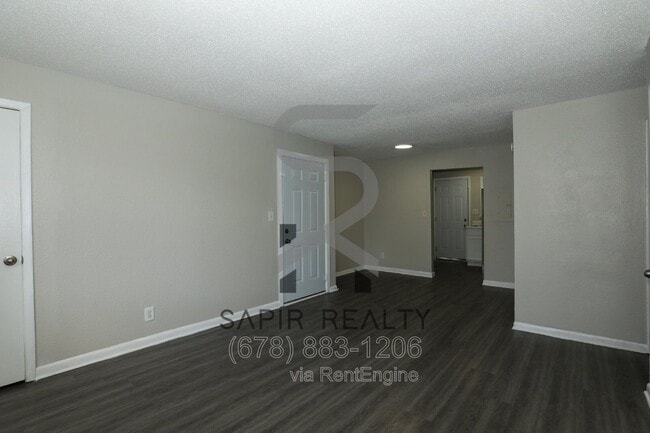 Photo - 2065 Alison Ct SW Unit 7