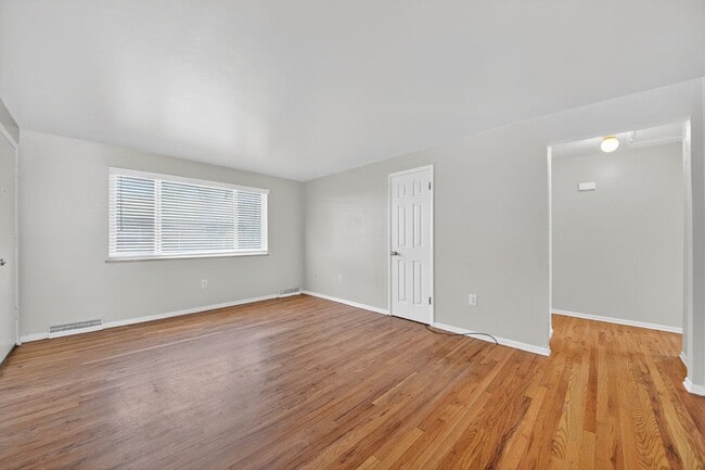 Photo - 6014 S Prince St