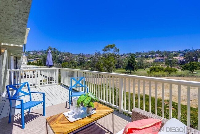 Large townhome on La Costa Golf Course - Large townhome on La Costa Golf Course