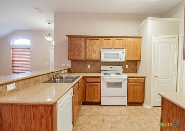 Photo - 304 Yosemite Dr