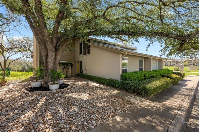 100 Lido Cir