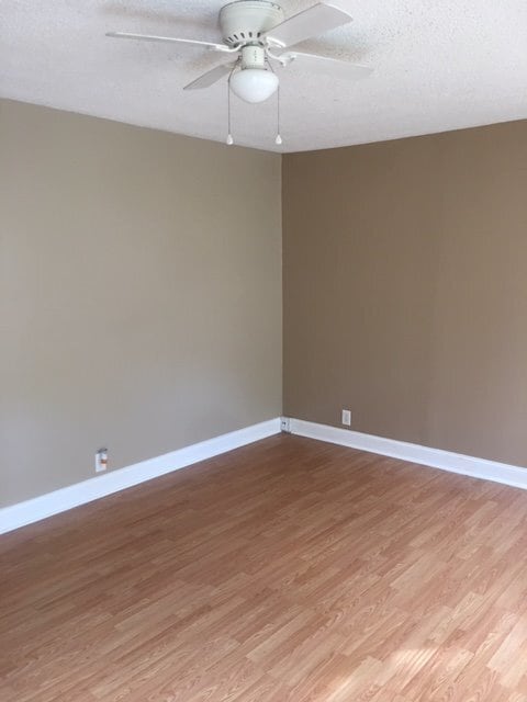 Building Photo - 108 18th Ave NW Rental