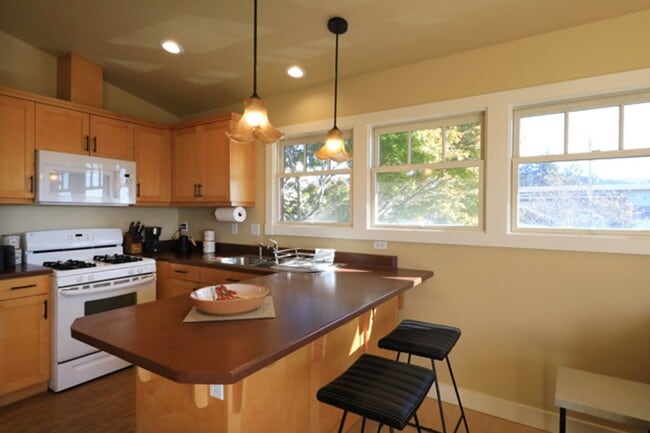 Photo - Furnished Studio overlooking Arcata, all utilities inluded