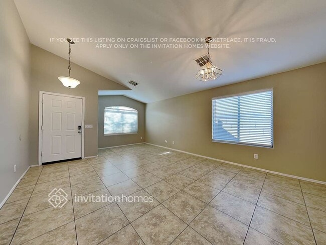 Photo - 2628 W Tamarisk Ave