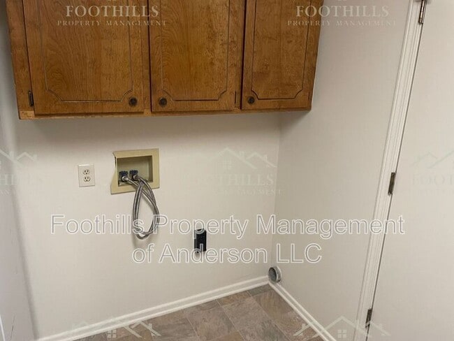 Photo - 5538 Old Pearman Dairy Rd.