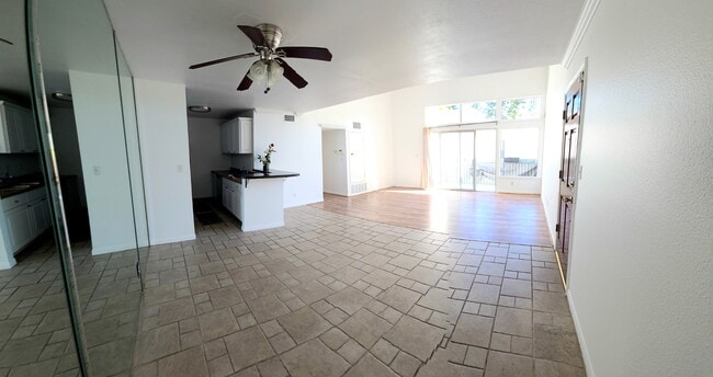 Building Photo - 5700 Etiwanda Ave Unit 205