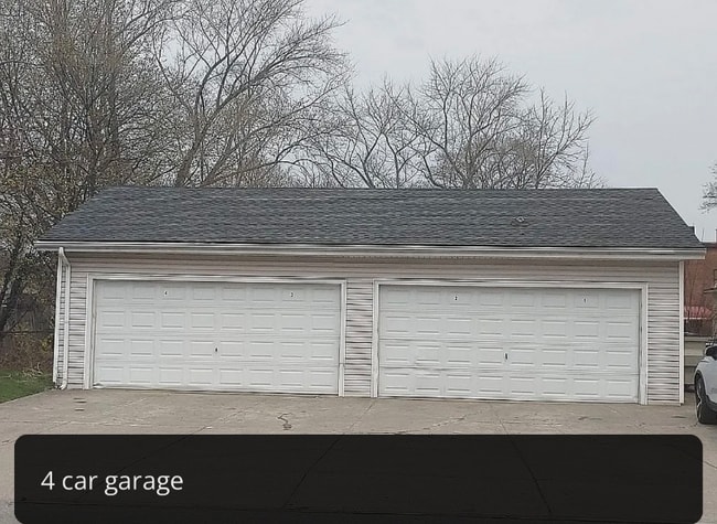 Photo - 3706 E 131st St Unit 2