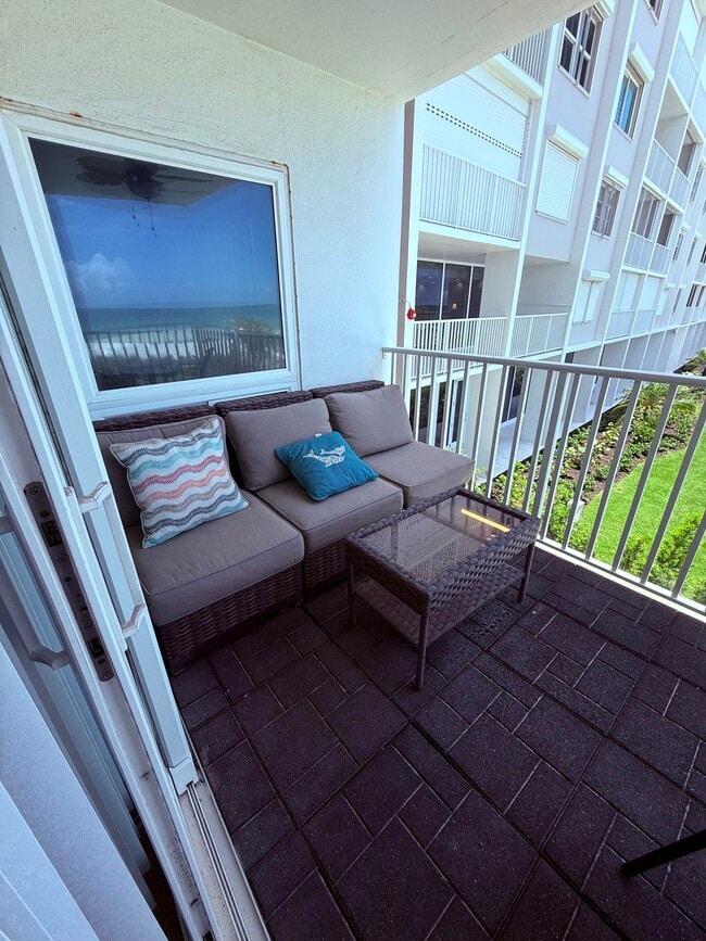 Photo - 3443 Gulf Shore Blvd N Unidad 205