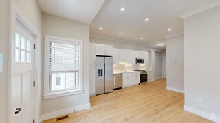 Building Photo - 9 Everett St Unit 1 Rental
